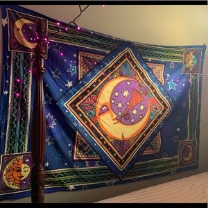 Vibrant moon cycles tapestry 🌝